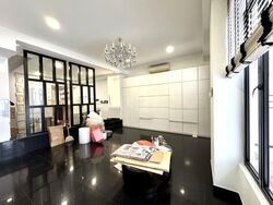 Goldleaf Gardens (D15), Terrace #577117761